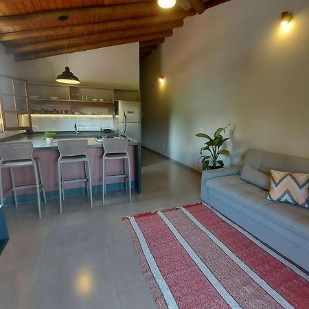 Sapeca - Novo Flat C/ Piscina, 50Mts Da Praia, Churrasqueira Privativa, Ar Con, Wi-Fi, Netflix, Garagem Paraty Exterior foto